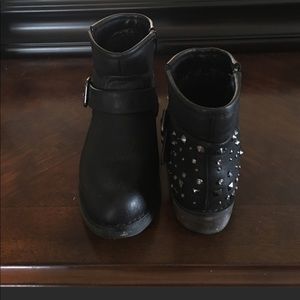 Moto ankle boots